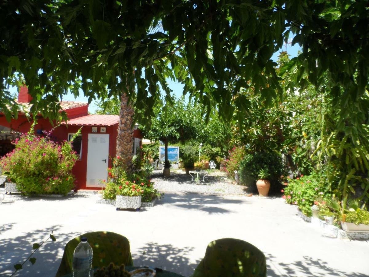 Villa Casa con jardín frente Playa de Burriana Exterior foto